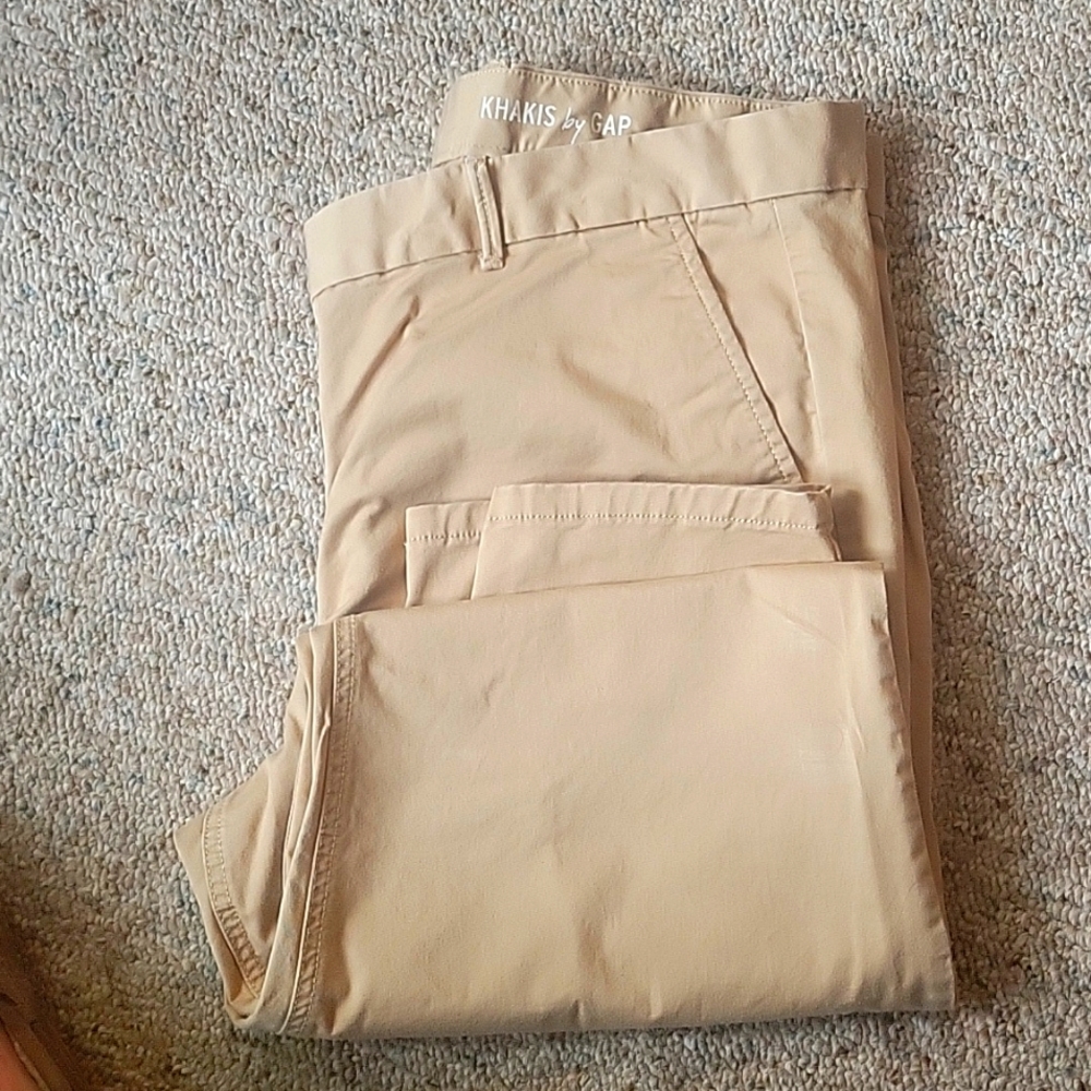 Gap Khaki pants